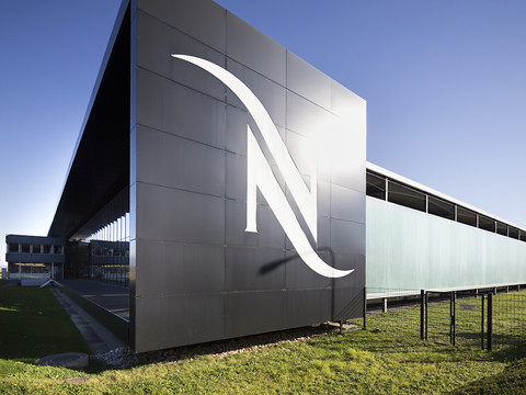 Nespresso veut rendre ses capsules de café plus écolo