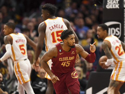 Les Hawks battus à Cleveland