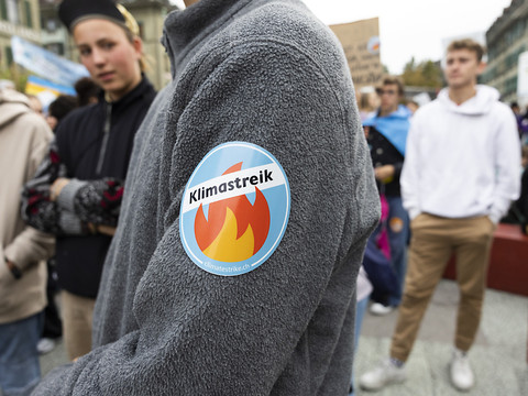 L'éducation citoyenne devrait être renforcée