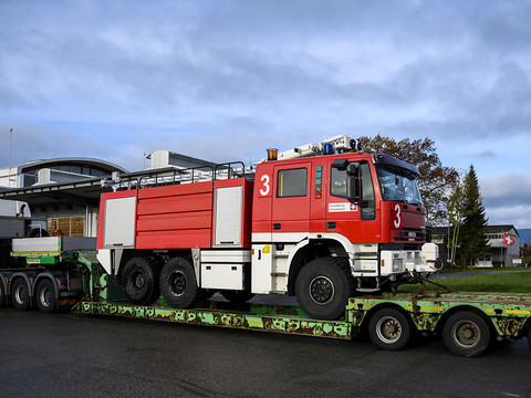 Un camion pompier est parti pour l'Ukraine