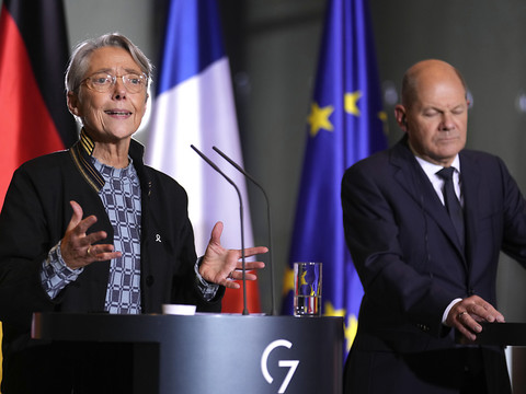 Le rabibochage de Paris et Berlin scellé avec un accord énergétique