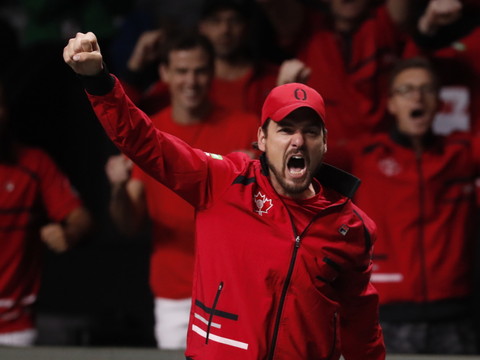 Le Canada remporte sa première Coupe Davis en battant l'Australie