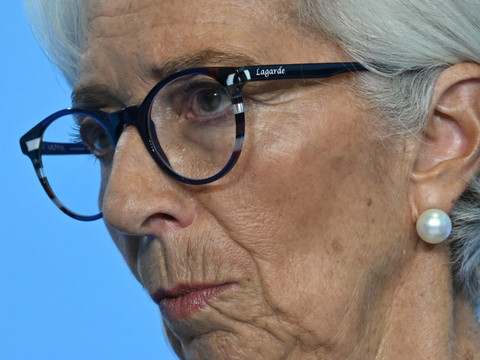 L'inflation en zone euro n'a pas encore culminé (Lagarde)