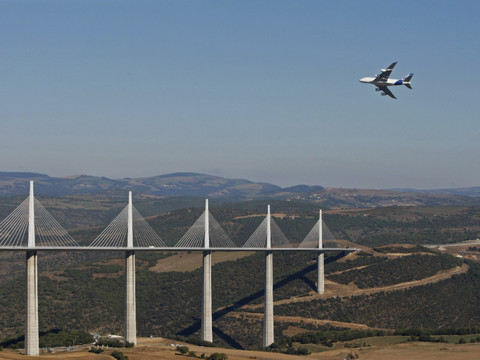 Un base-jumper meurt en sautant du viaduc de Millau