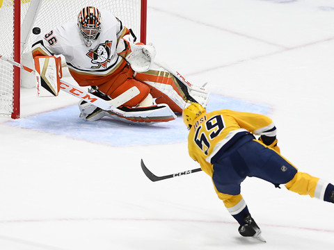 Josi buteur décisif face aux Ducks