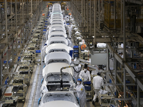 Japon: la production industrielle a reculé en octobre