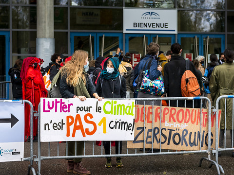 Le Tribunal cantonal acquitte en appel 27 activistes du climat