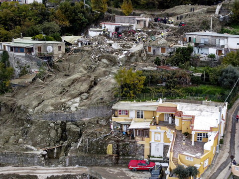 Italie: alerte météo à Ischia, un millier de personnes vont être évacuées