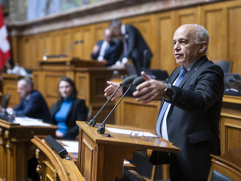 Le Parlement d'accord sur les recettes de l'imposition minimale