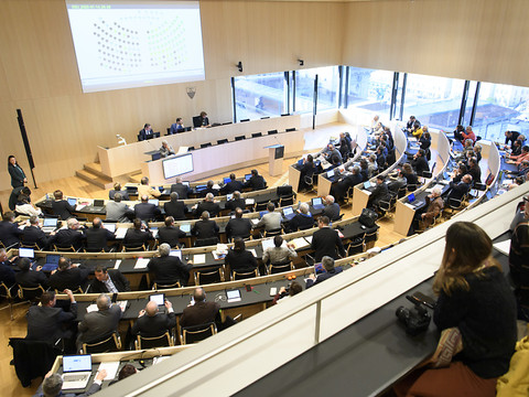 Des critiques de tous bords sur le budget 2023 du canton de Vaud