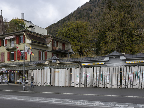 Assassinat à Interlaken en 2020: 18 ans de réclusion requis