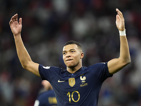 Premier Angleterre-France en quart, revanche Maroc-Portugal