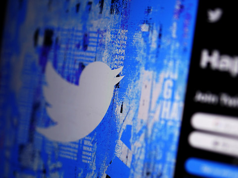 Twitter: Elon Musk relance une formule d'abonnement
