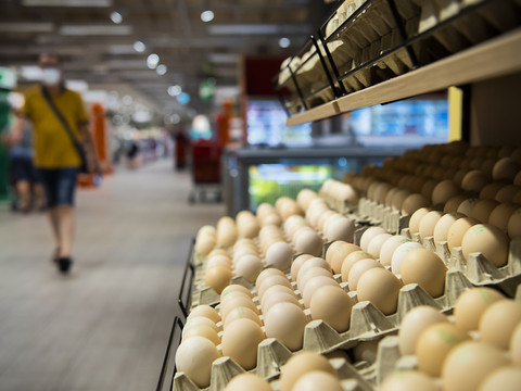Une ouverture prolongée des magasins discutée au parlement valaisan
