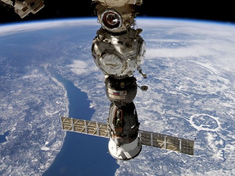 Inquiétude après une fuite sur un vaisseau russe arrimé à l'ISS