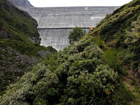 Hérémence (VS): lancement d’un projet solaire alpin d'envergure