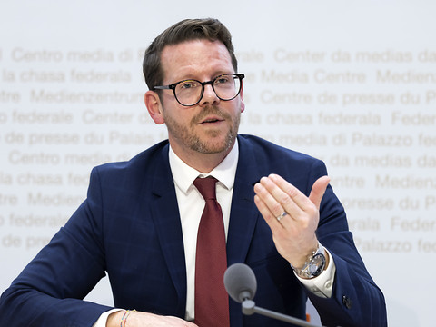 Le financement des partis en 2023 sous la loupe du CdF