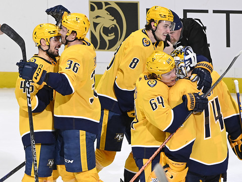 Les Predators battent les Oilers en prolongation
