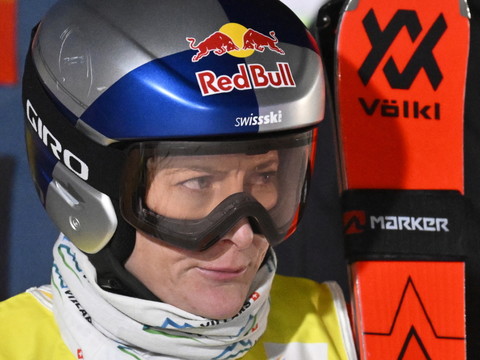 Innichen: Fanny Smith 3e malgré une chute