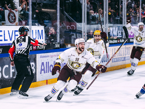 Fribourg signe une troisième victoire de suite