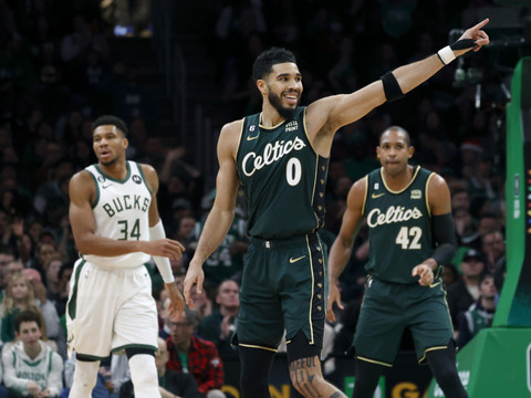 Les Celtics matent les Bucks