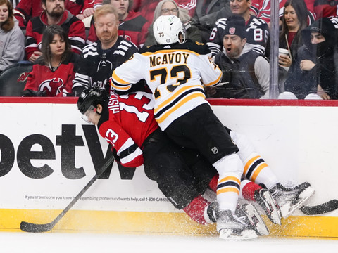 Hischier retrouve le chemin des filets