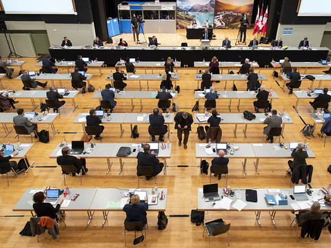 L'élection à huis clos de 2021 constitue un 