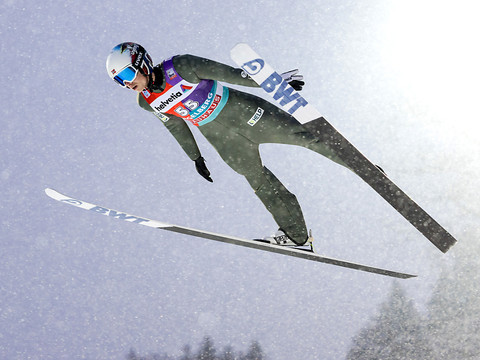 Granerud s'impose à Oberstdorf, Deschwanden déçoit