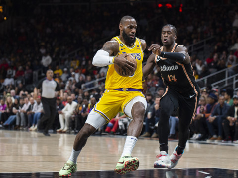 LeBron James terrasse Atlanta