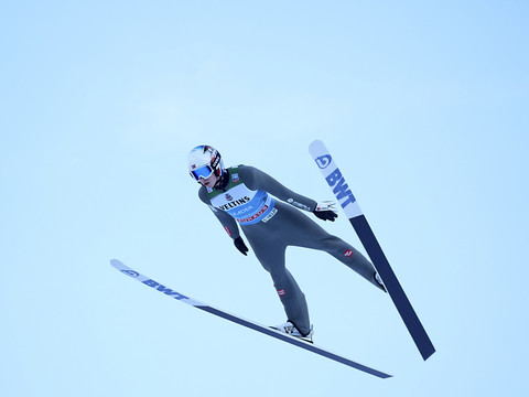 Granerud récidive à Garmisch, Deschwanden 21e