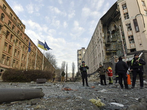 L'armée russe dit avancer « dans toutes les directions » en Ukraine