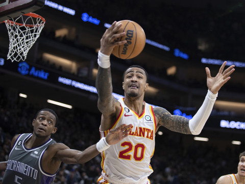 Un succès sur le fil pour les Hawks