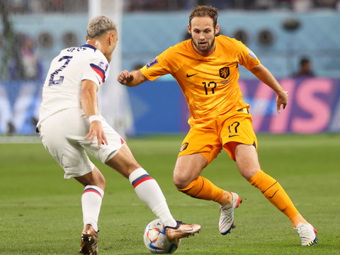 Daley Blind signe au Bayern Munich