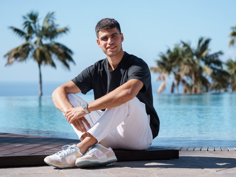 Le no 1 mondial Carlos Alcaraz annonce son forfait sur blessure
