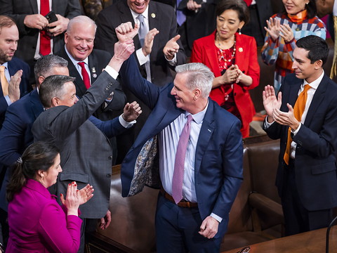Kevin McCarthy élu président de la Chambre des représentants