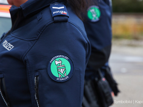 Des ultras des Zurich Lions s'en prennent à la police