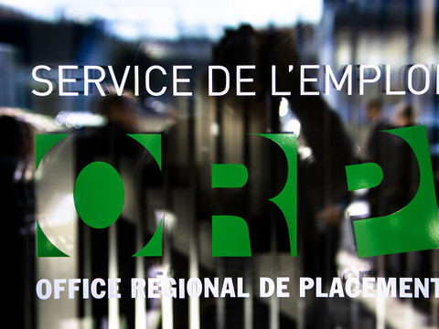 Le taux de chômage en repli à 2,2% en 2022 en Suisse