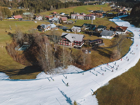 La neige fraîche entraîne en Valais un fort danger d'avalanche