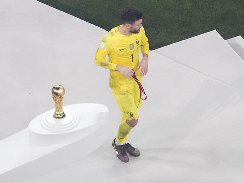 Hugo Lloris ne jouera plus en équipe de France