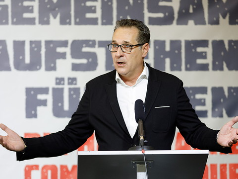 Corruption: l'ancien chef de l'extrême droite autrichienne acquitté