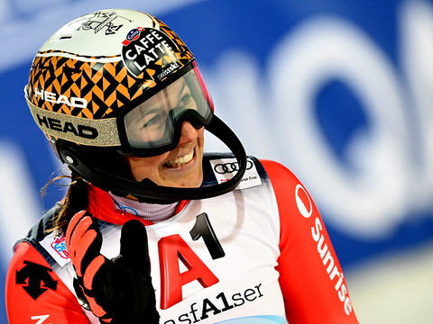 Slalom de Flachau: Holdener 4e, Vlhova s'impose