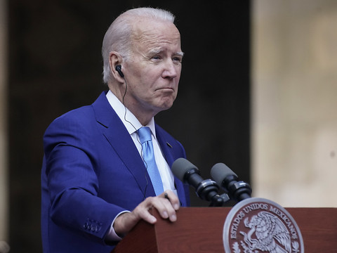 Géants de la tech: Biden veut leur demander des comptes