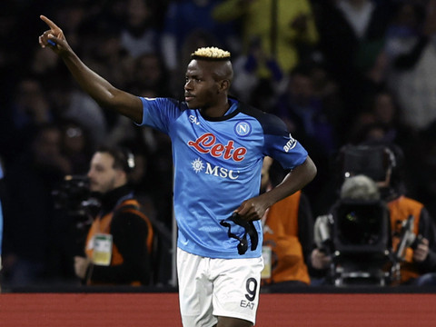 Le Napoli déclasse la Juventus