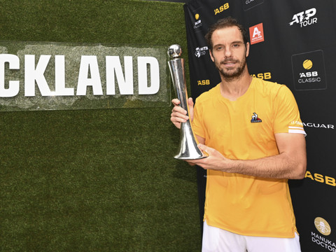Un 16e titre pour Richard Gasquet