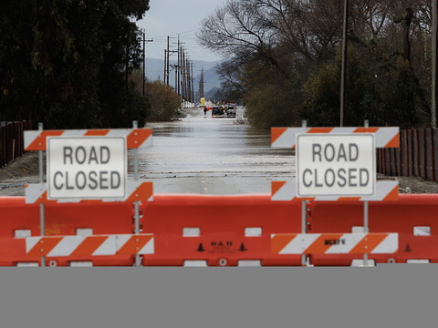 Nouvelles inondations en Californie, frappée par des précipitations