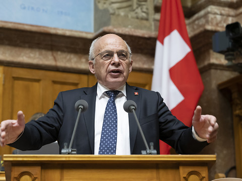 Ueli Maurer entre à la commission d'éthique du CIO
