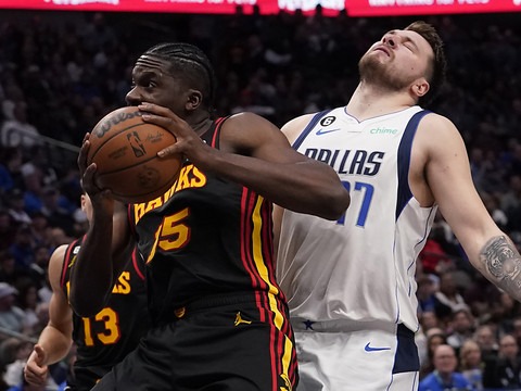 Un 4e succès de suite pour les Hawks