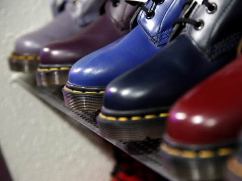 Dr Martens perd plus de 20% à Londres