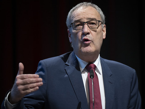 Guy Parmelin veut lutter contre la pénurie de logements