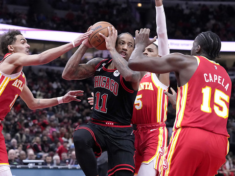 Atlanta tombe à Chicago